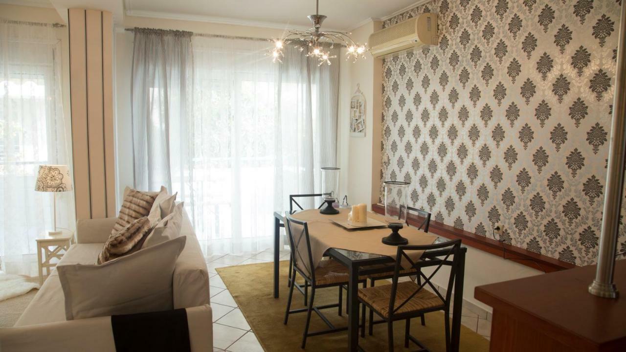 Luxury City Center Apartment Kalampáka Eksteriør bilde